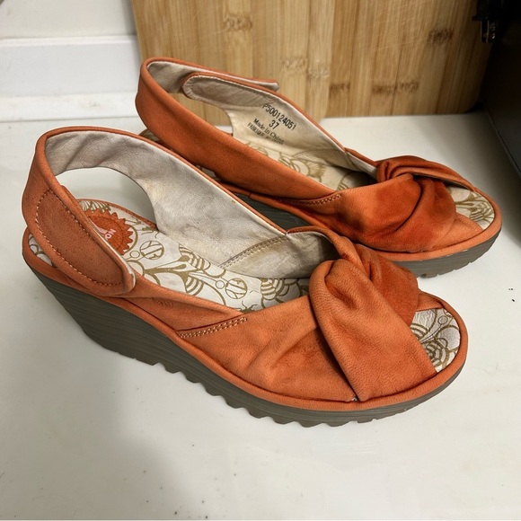 Fly London Orange Wedge Shoes with Unique Design - Picture 2 of 10